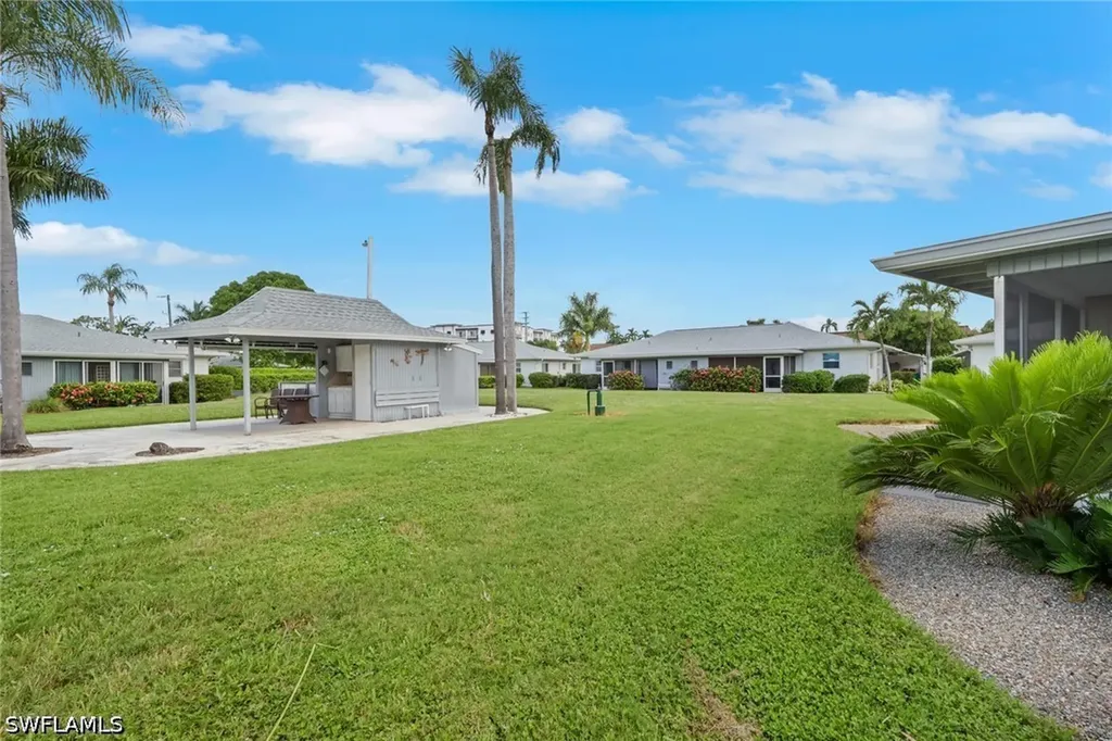 175 Crown Drive Naples FL 34110