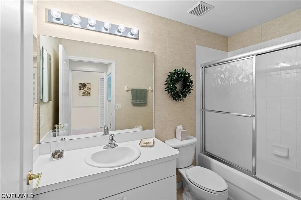 3790 Sawgrass Way Naples FL 34112