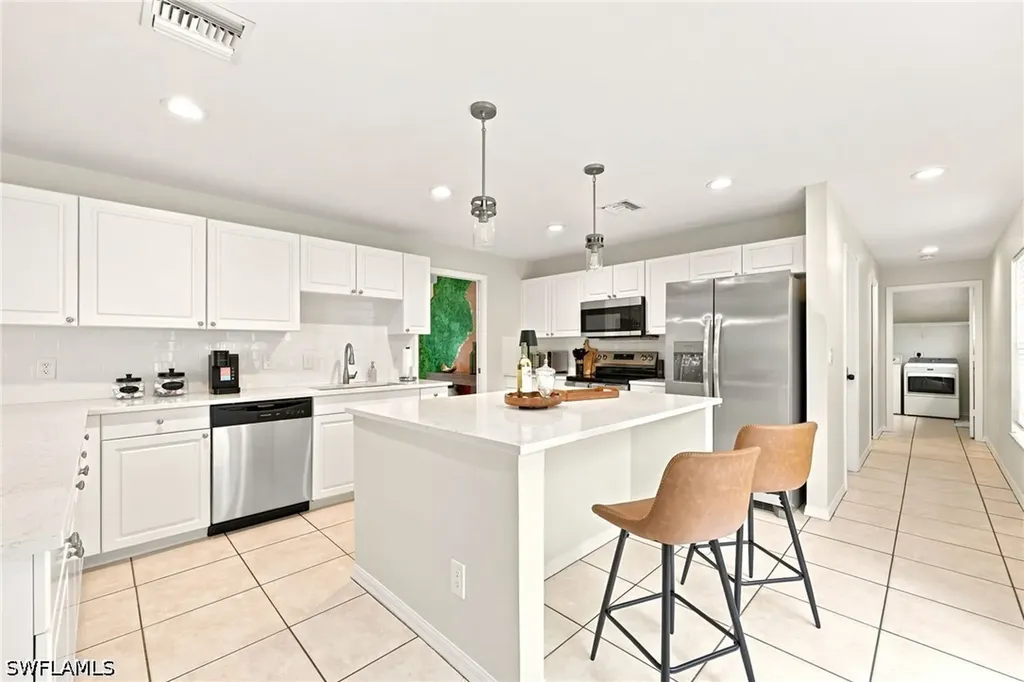 10650 Ragsdale Street Bonita Springs FL 34135