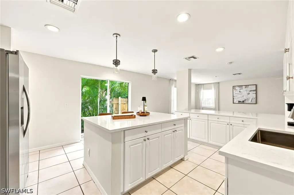 10650 Ragsdale Street Bonita Springs FL 34135