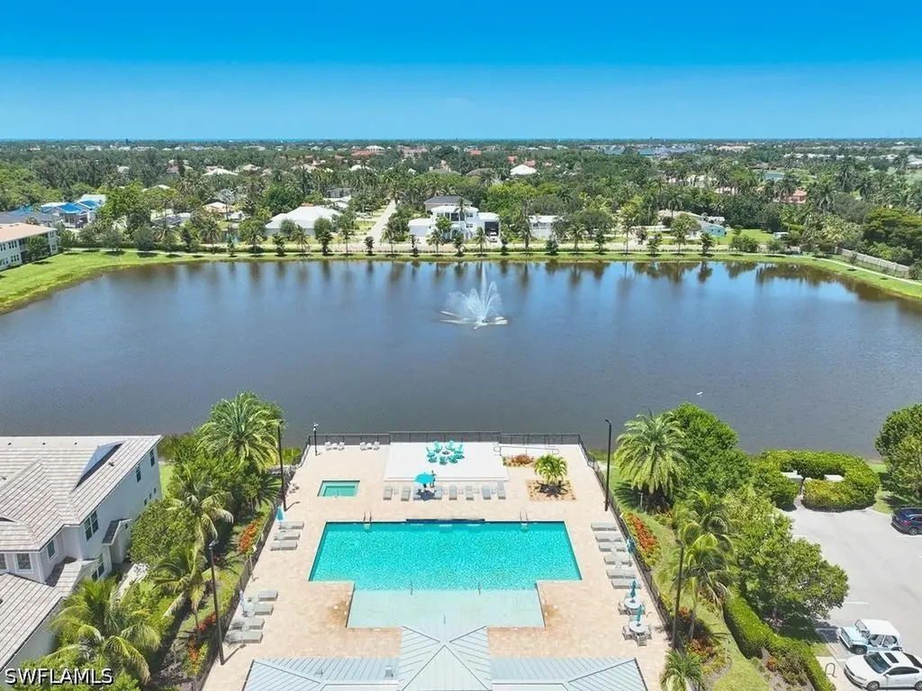 4601 Arboretum Circle Naples FL 34112