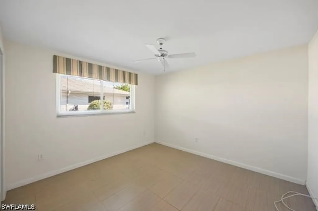 9757 Berkshire Street Naples FL 34109