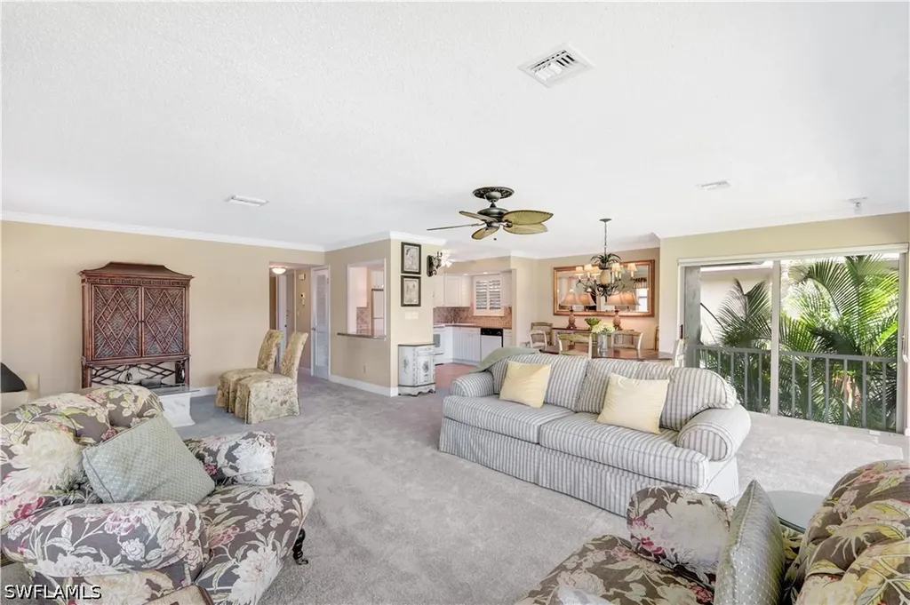 1549 Sandpiper Street Naples FL 34102