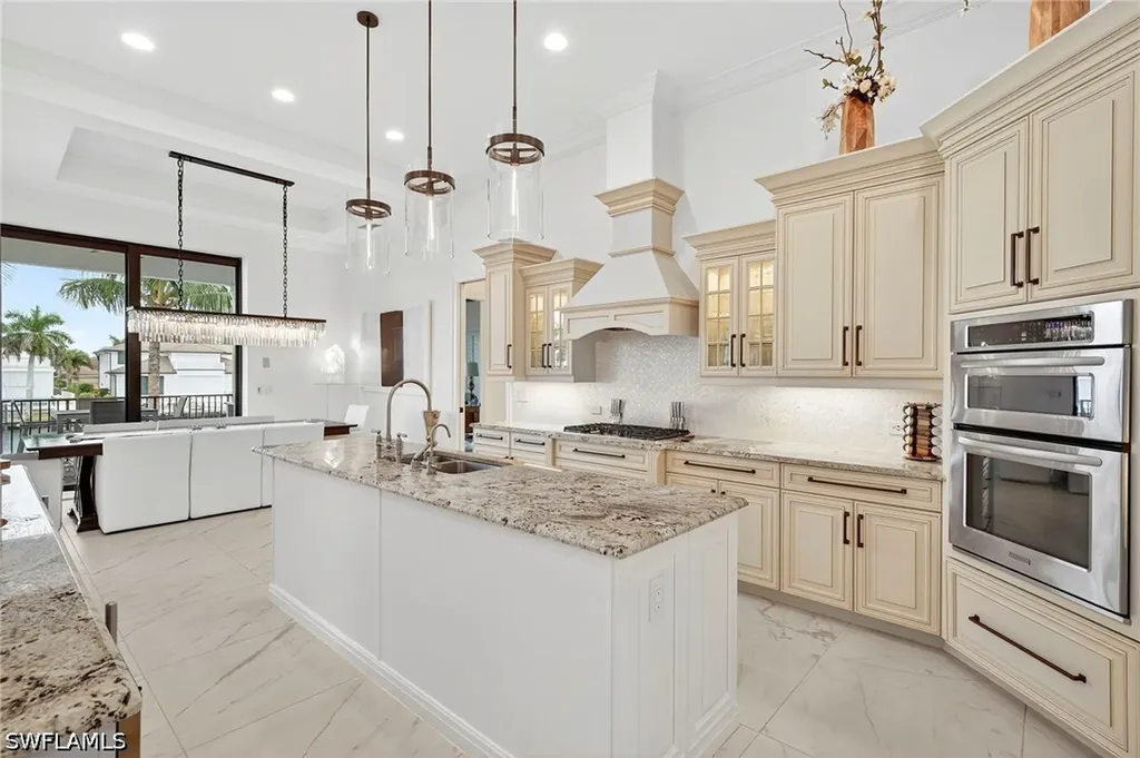 403 Seabee Avenue Naples FL 34108