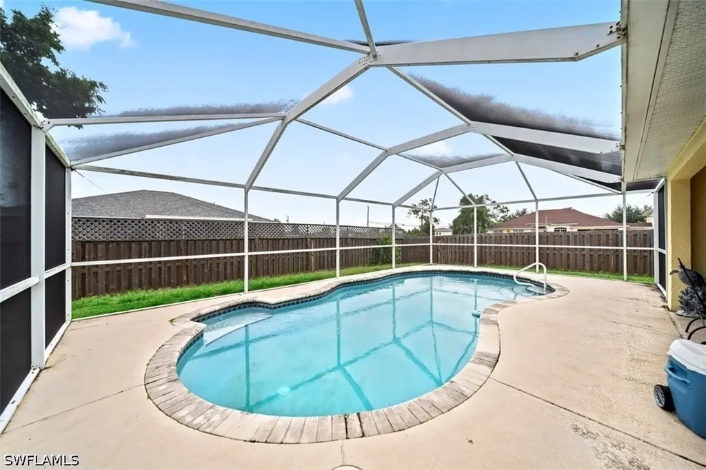 1125 NE 36th Terrace Cape Coral FL 33909