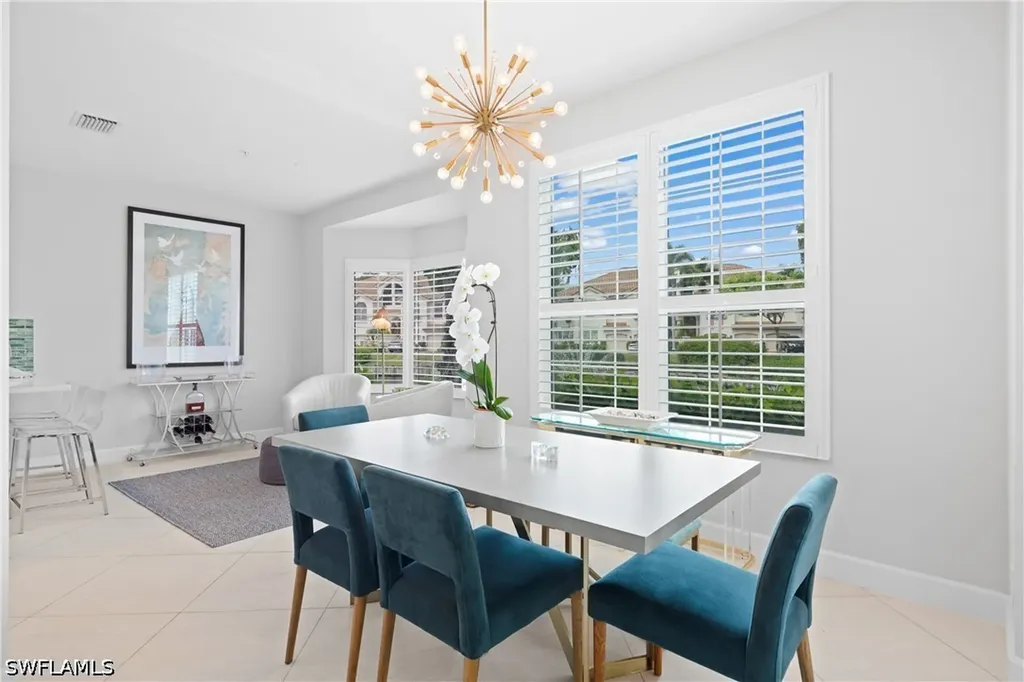 142 Colonade Circle Naples FL 34103