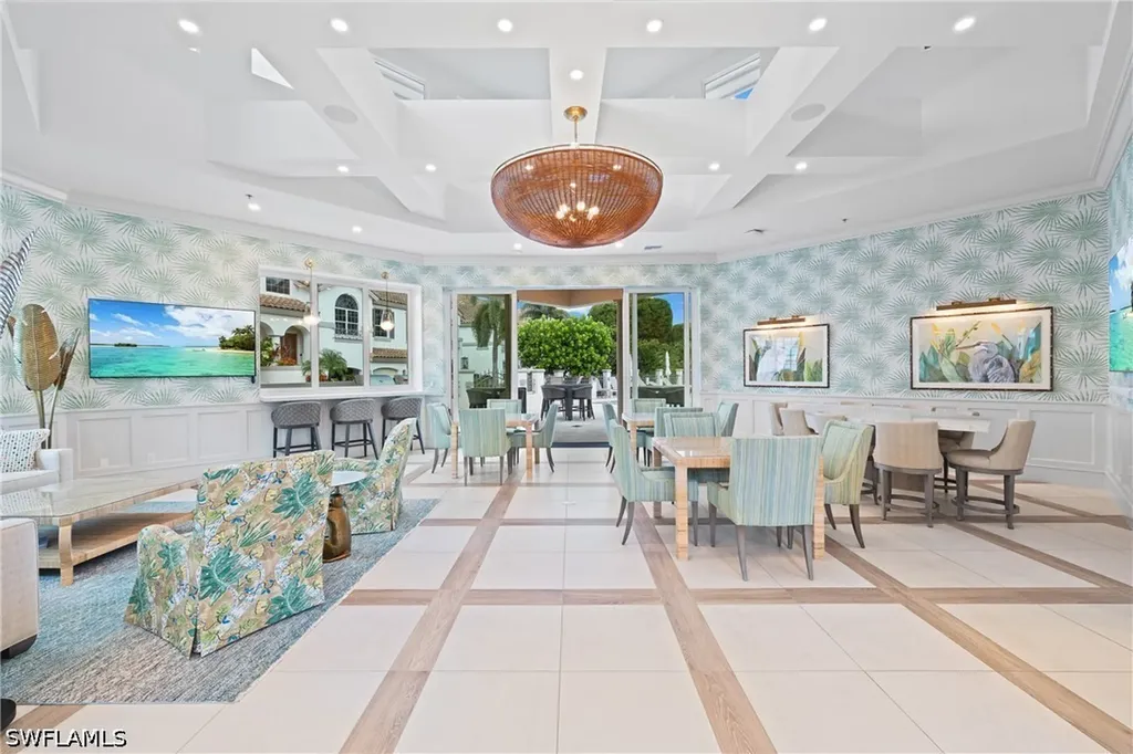 142 Colonade Circle Naples FL 34103