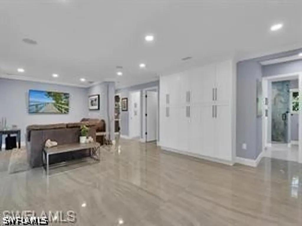 1902 Princess Court Naples FL 34110