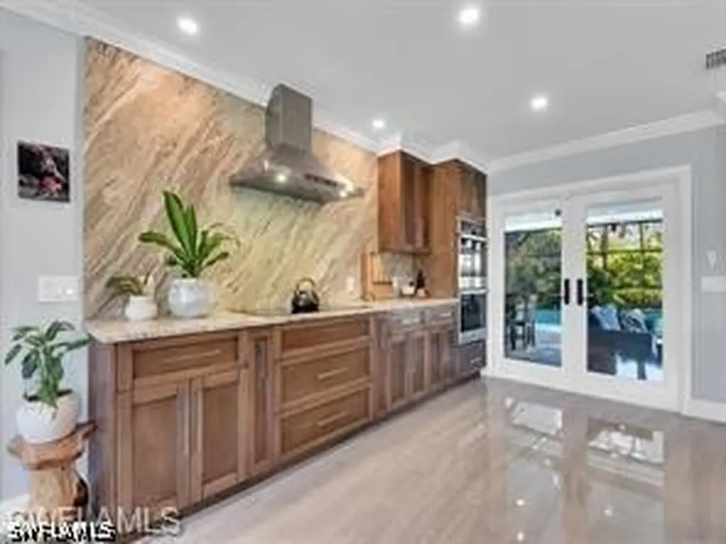 1902 Princess Court Naples FL 34110