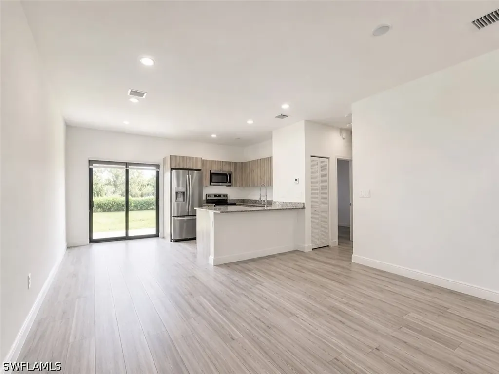8033 Melody Circle Labelle FL 33935