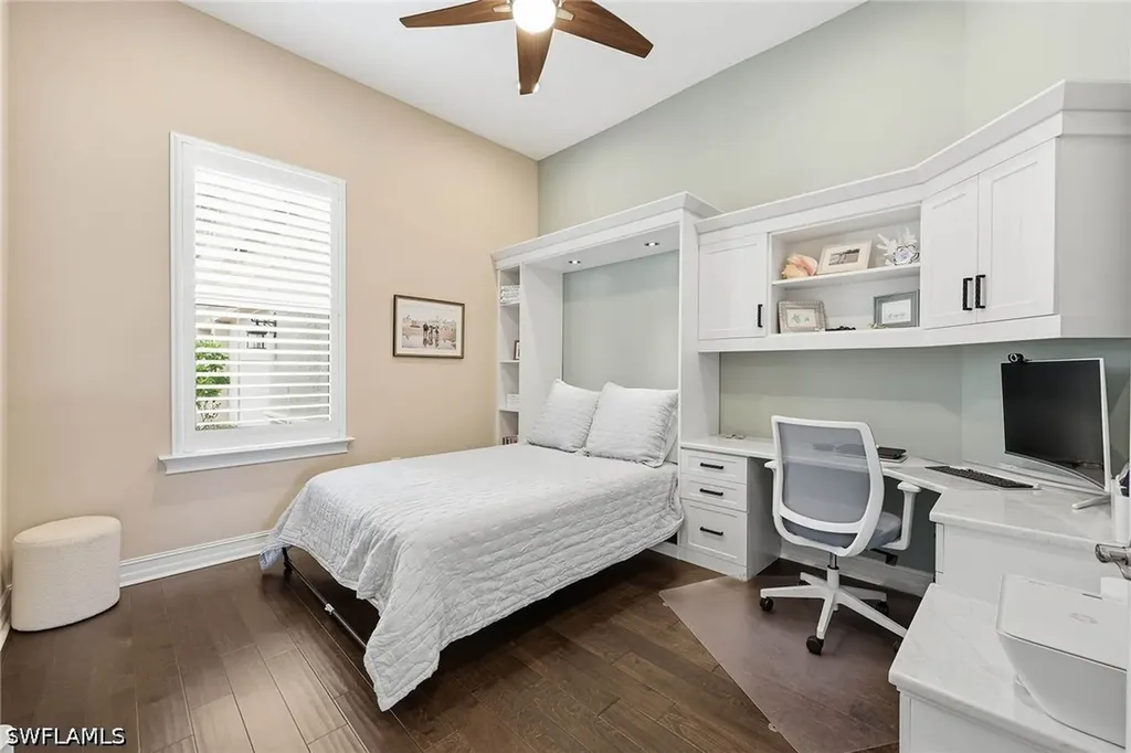 9446 Lagomar Court Naples FL 34114