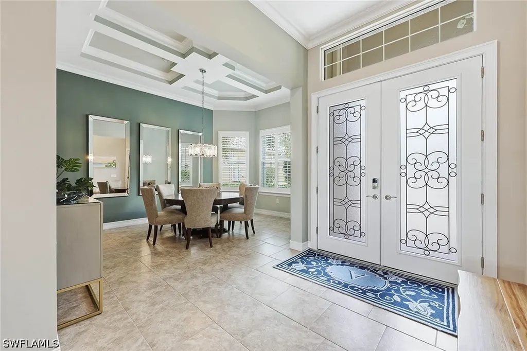 9446 Lagomar Court Naples FL 34114