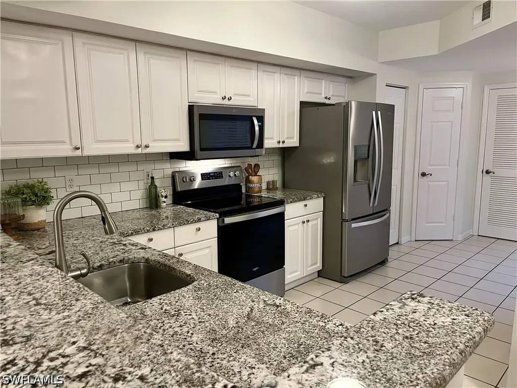 4950 Deerfield Way Naples FL 34110