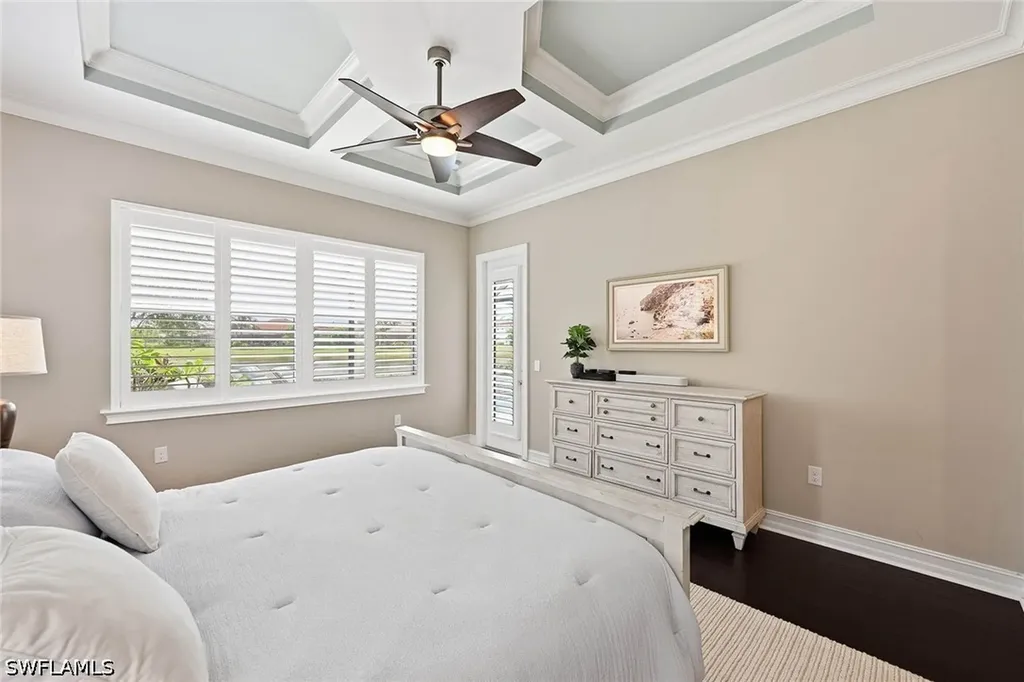 9446 Lagomar Court Naples FL 34114