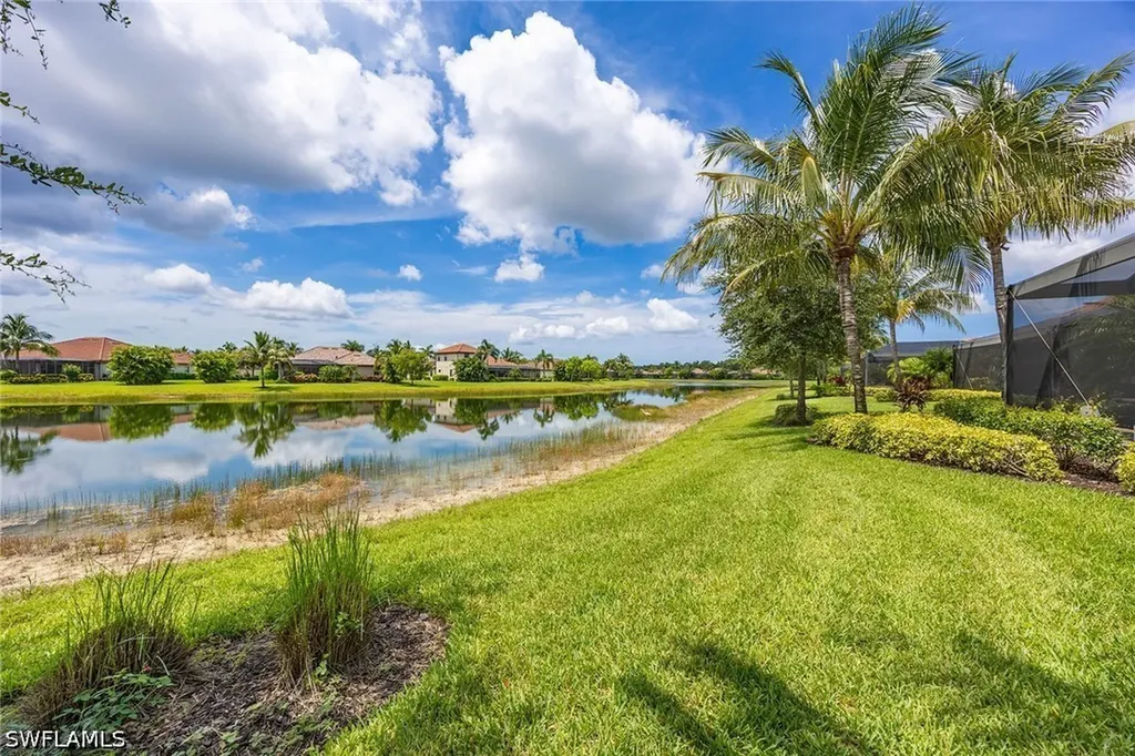 9446 Lagomar Court Naples FL 34114