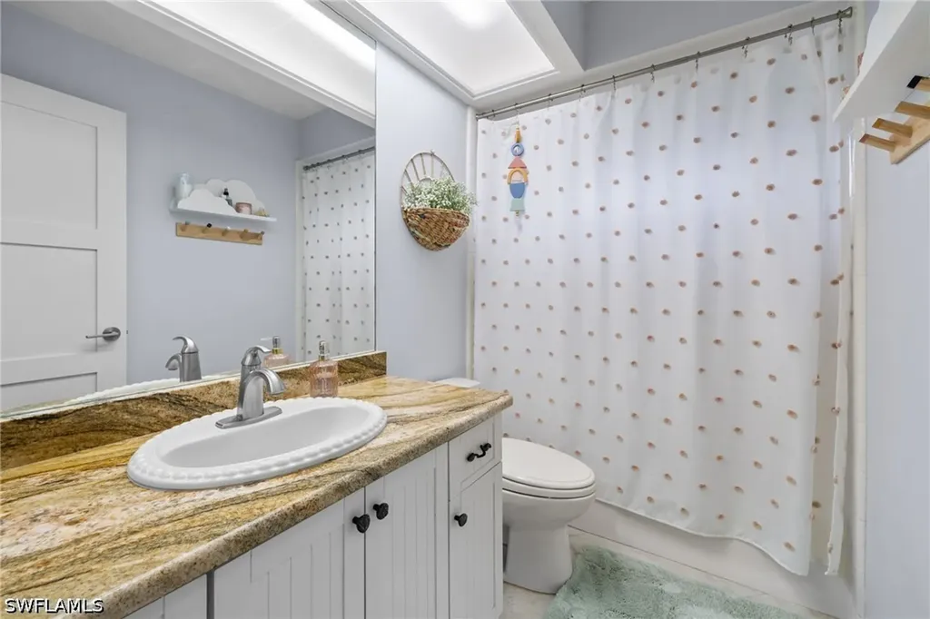 433 Golfview Naples FL 34110