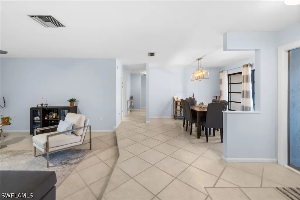 433 Golfview Naples FL 34110
