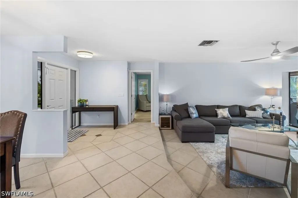 433 Golfview Naples FL 34110