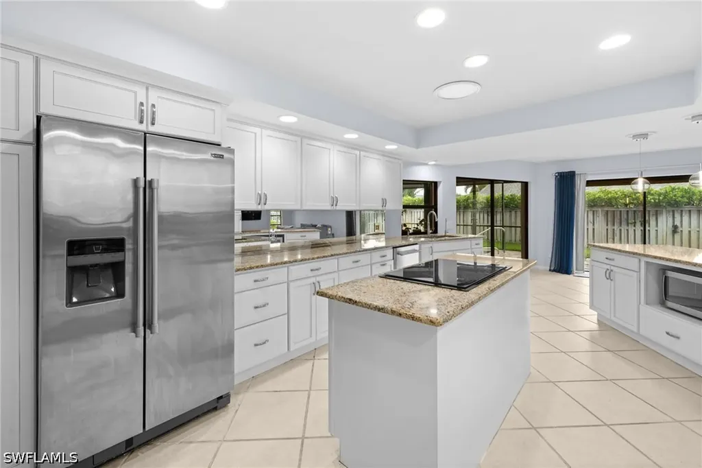 433 Golfview Naples FL 34110