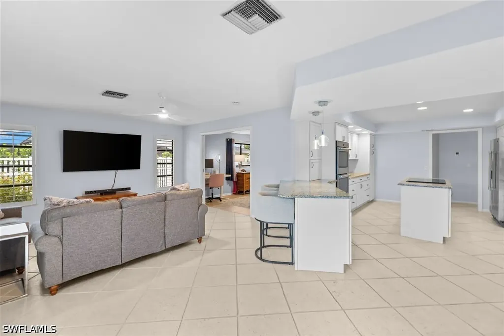 433 Golfview Drive Naples FL 34110