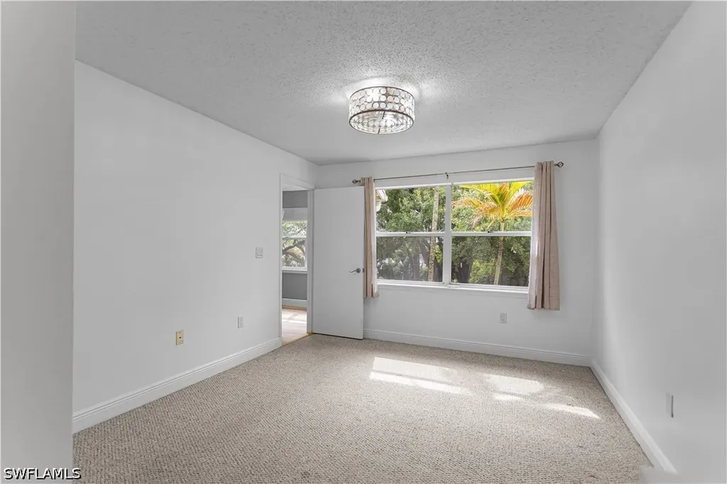 12561 Equestrian Circle Fort Myers FL 33907