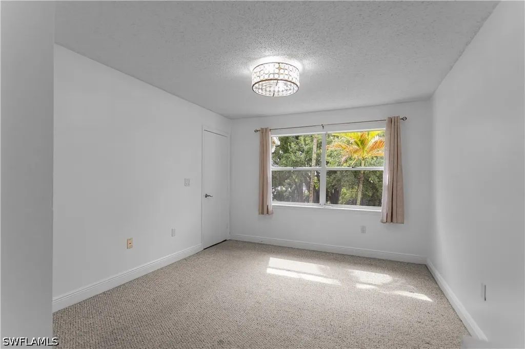 12561 Equestrian Circle Fort Myers FL 33907