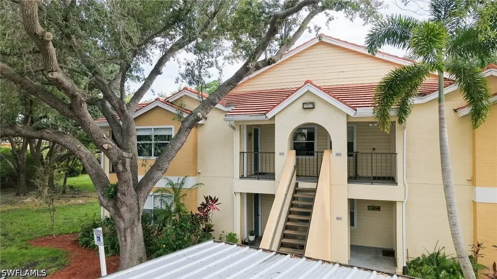 12561 Equestrian Circle Fort Myers FL 33907