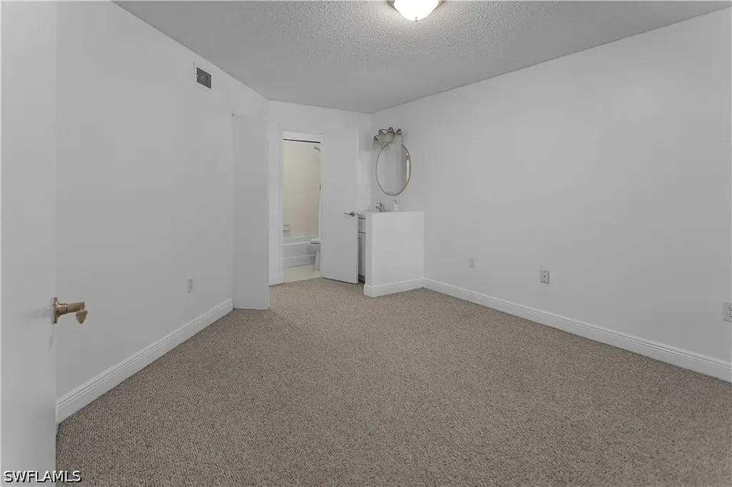 12561 Equestrian Circle Fort Myers FL 33907