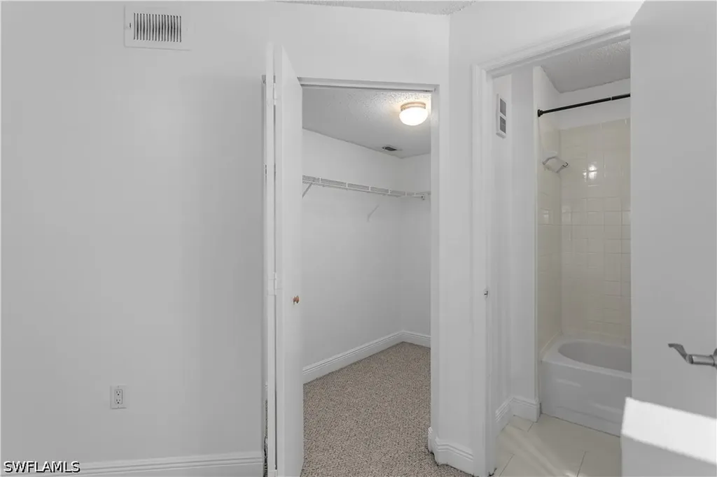 12561 Equestrian Circle Fort Myers FL 33907