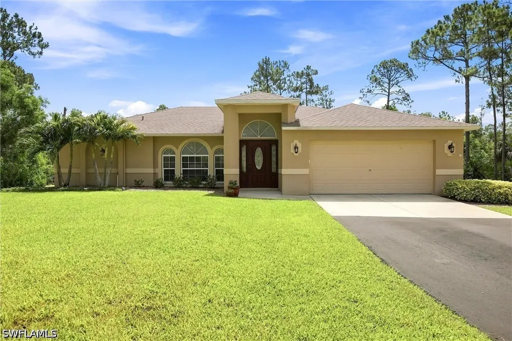 4590 16th Street NE Naples FL 34120