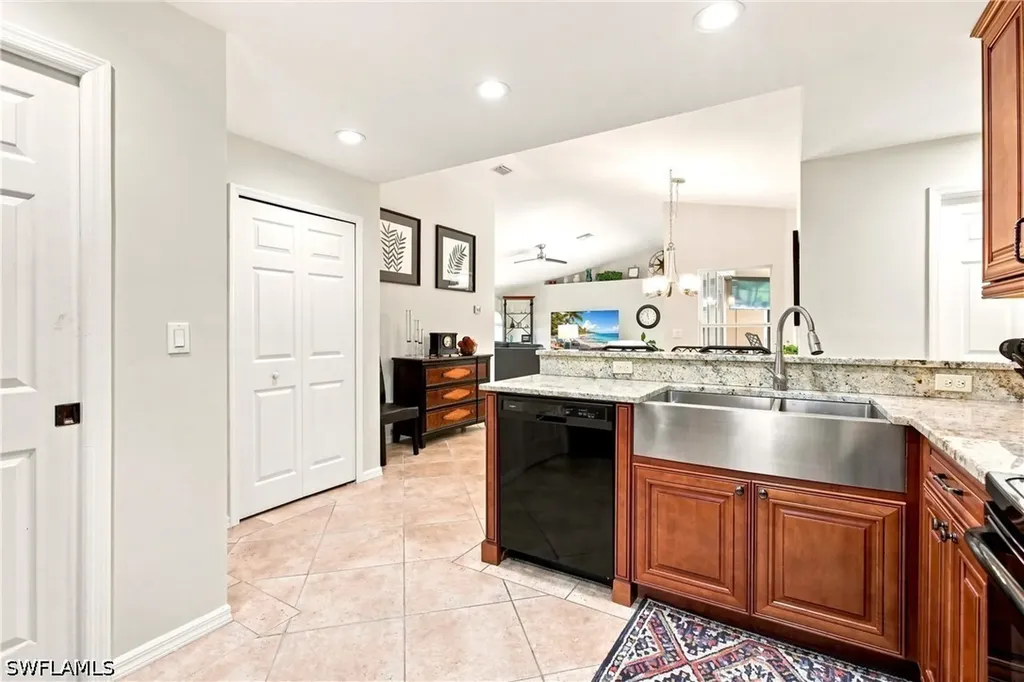4590 16th Street NE Naples FL 34120