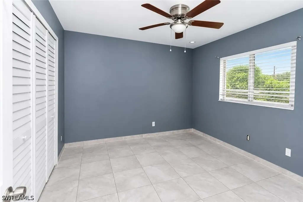 2800/2802 Hawalaska Street Lehigh Acres FL 33973