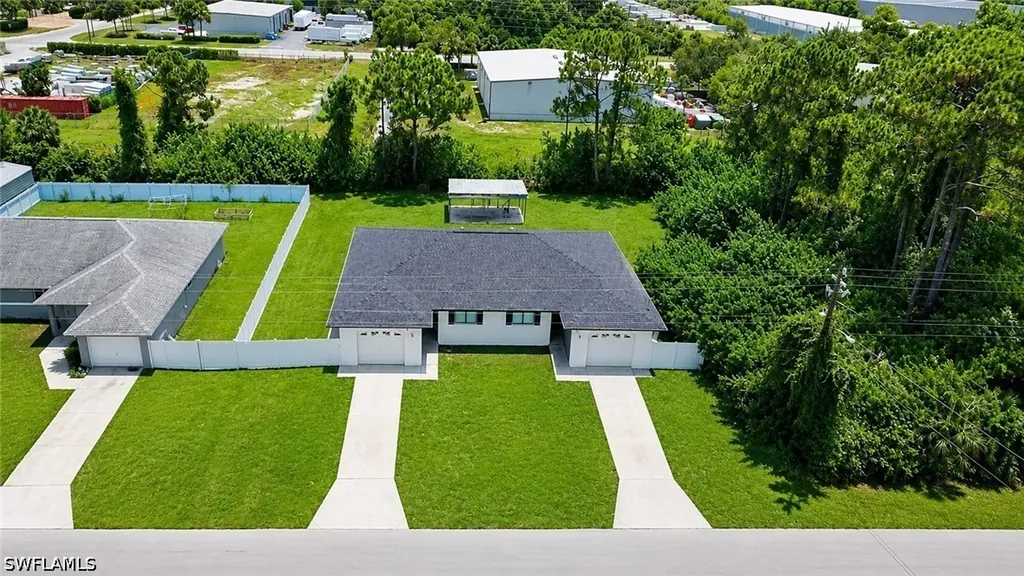 2800/2802 Hawalaska Street Lehigh Acres FL 33973