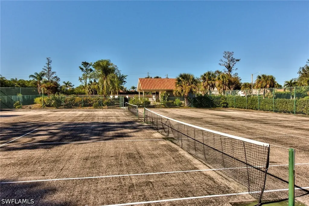 4436 Preserve Way Naples FL 34109