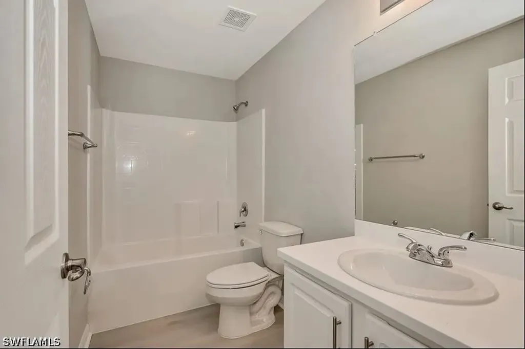 508 Cottonwood Avenue S Lehigh Acres FL 33974
