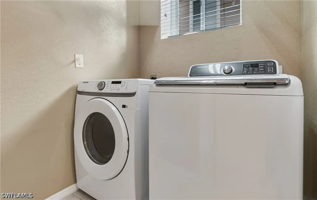 9544 Roundstone Circle Fort Myers FL 33967