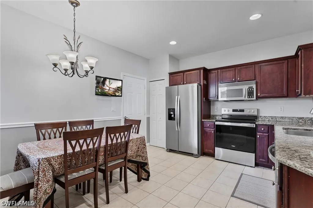 9544 Roundstone Circle Fort Myers FL 33967
