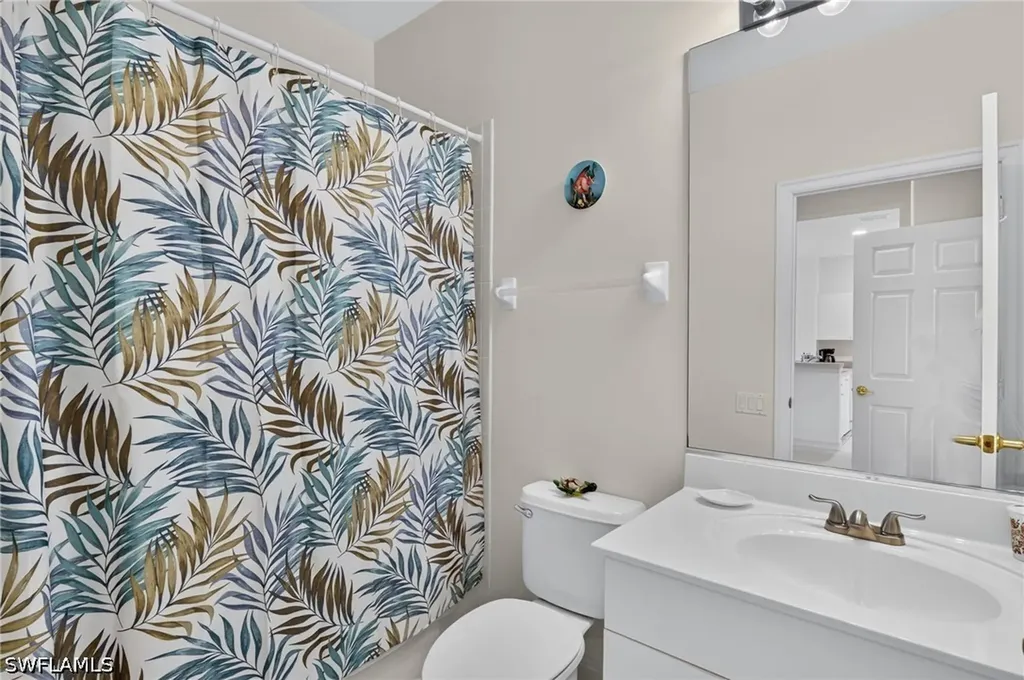 975 Tarpon Cove Drive Naples FL 34110