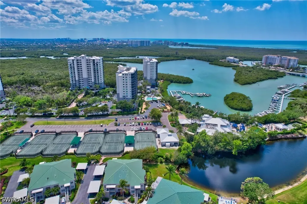 975 Tarpon Cove Drive Naples FL 34110