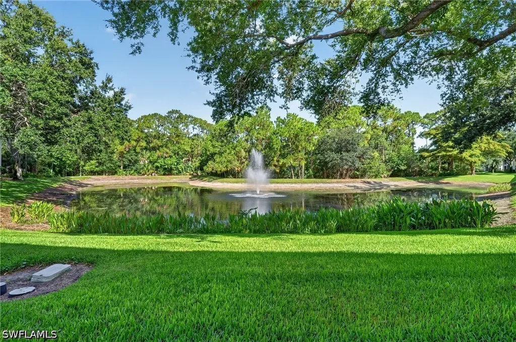 975 Tarpon Cove Drive Naples FL 34110