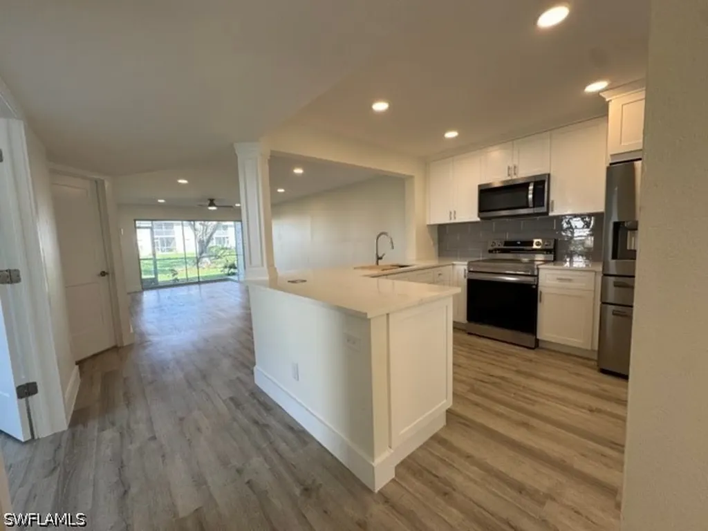 1344 Derbyshire Court Naples FL 34116