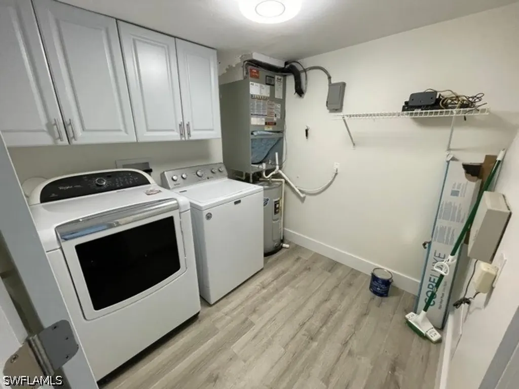 1344 Derbyshire Court Naples FL 34116