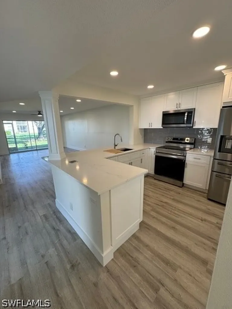 1344 Derbyshire Court Naples FL 34116