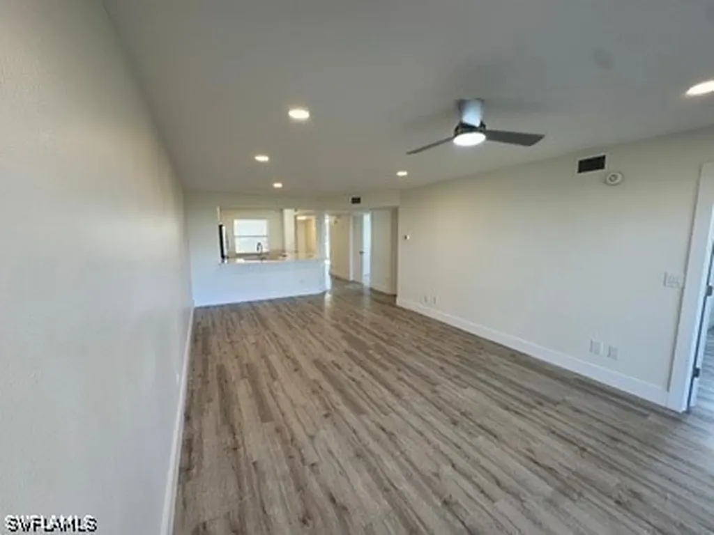 1344 Derbyshire Court Naples FL 34116