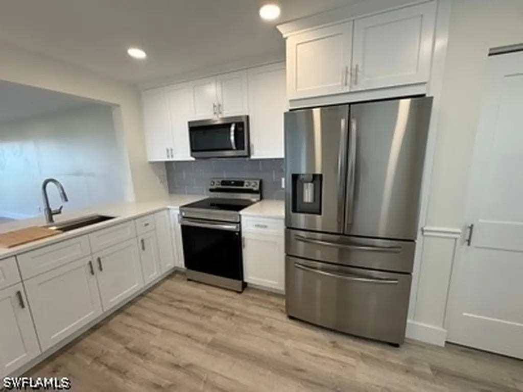 1344 Derbyshire Court Naples FL 34116