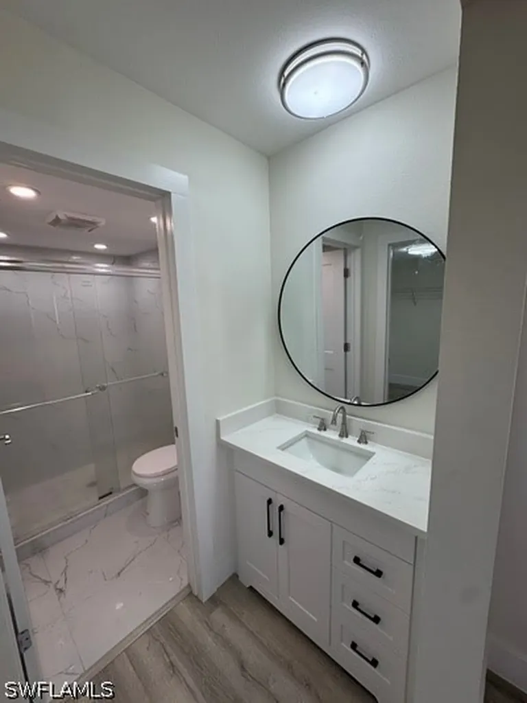 1344 Derbyshire Court Naples FL 34116