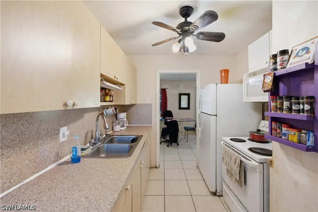 231 14th Street NE Naples FL 34120