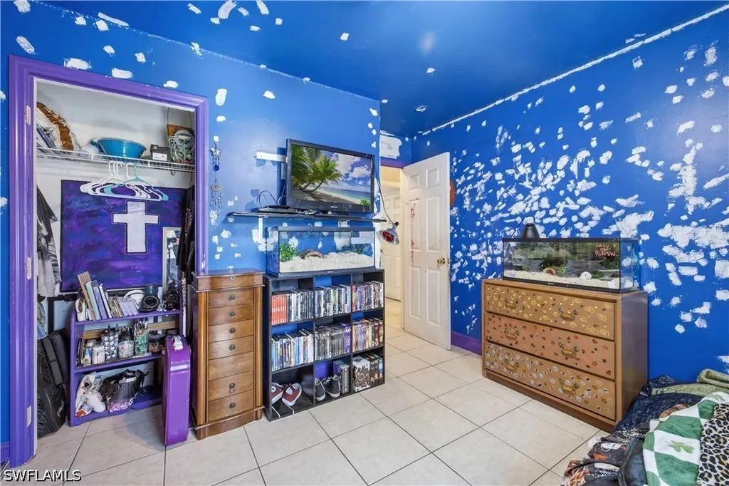 231 14th Street NE Naples FL 34120
