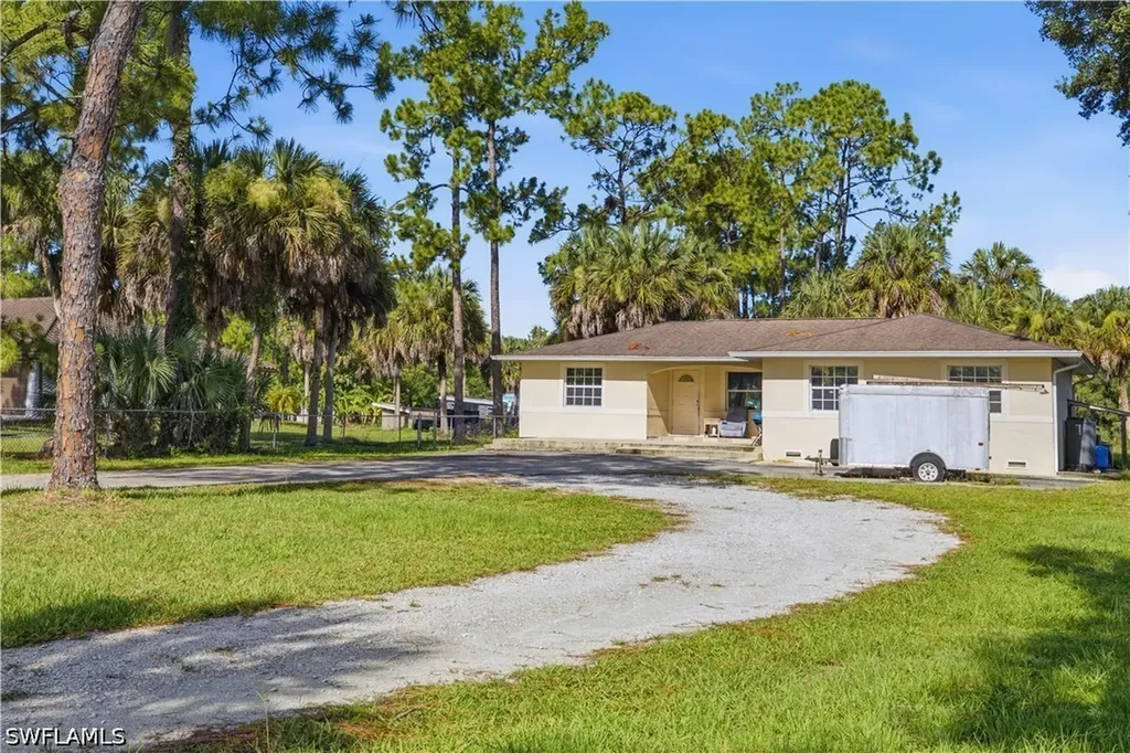 231 14th Street NE Naples FL 34120