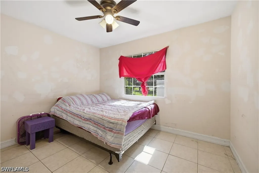 231 14th Street NE Naples FL 34120